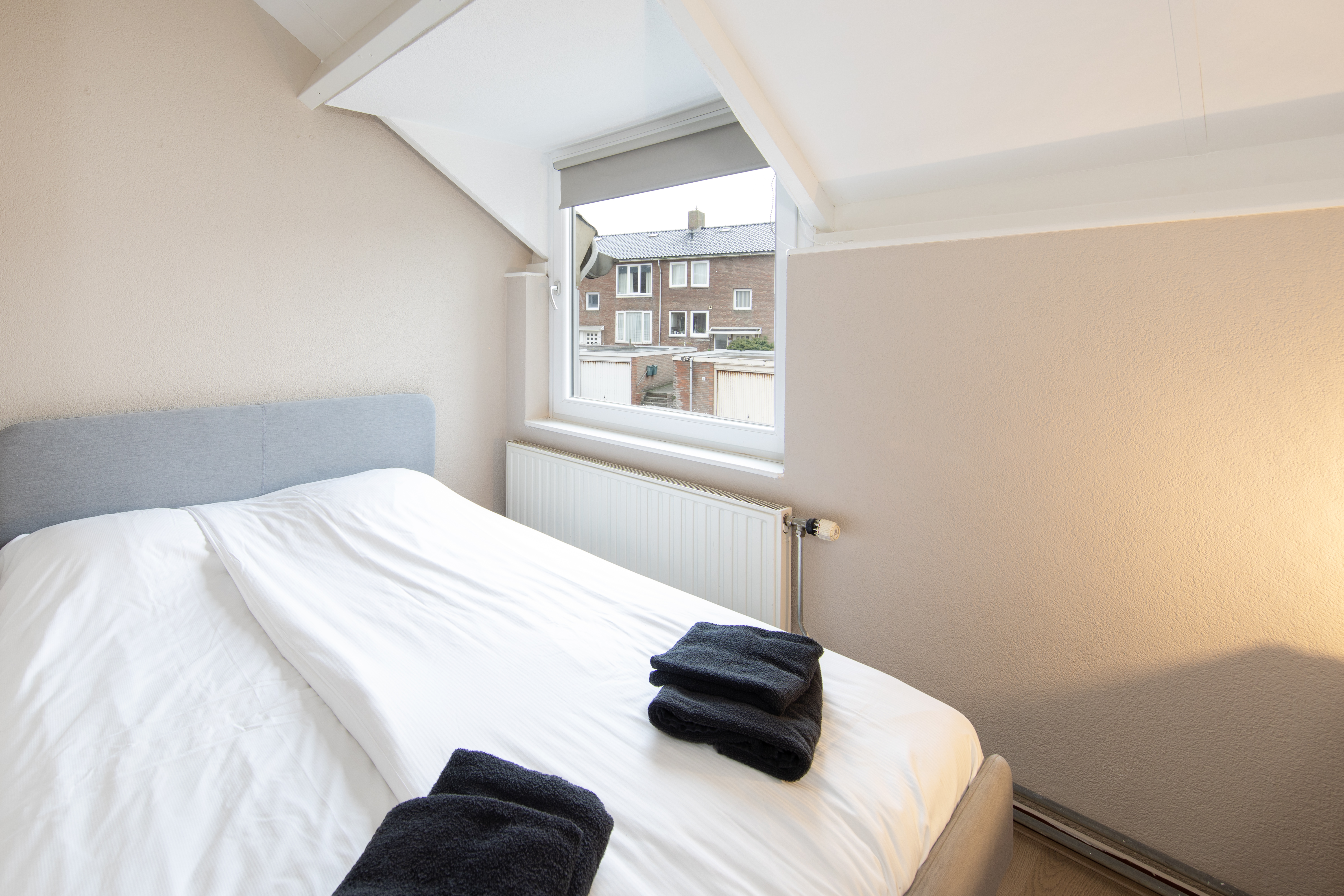 Slaapkamer achter